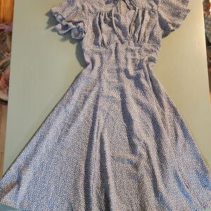 Blue & White Floral Print Lydia Swing Dress - Medium 6/8